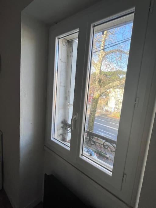 Studio Neuf Au Calme Proche Gare Maritime - 7 Min Apartment Nantes Luaran gambar